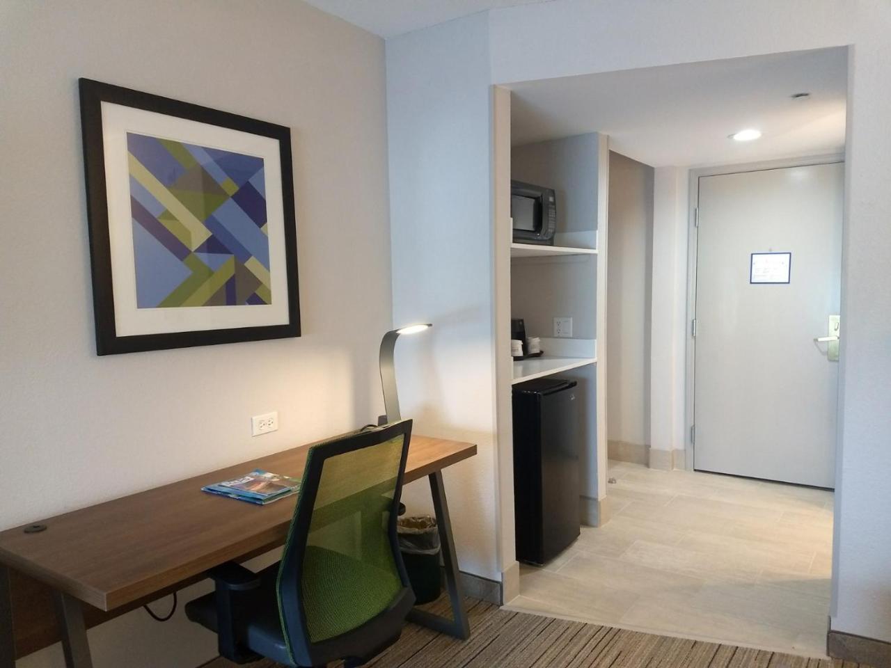Holiday Inn Express & Suites - Indianapolis Northwest By Ihg Exterior foto